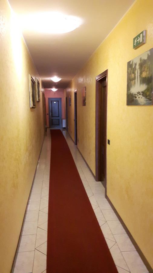 Hotel Armida Castenedolo Exterior foto